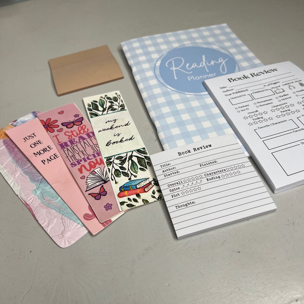 Booktok Bundle Reading Planner Journal Kit Book Review Bookmarks - Picture 2 of 6